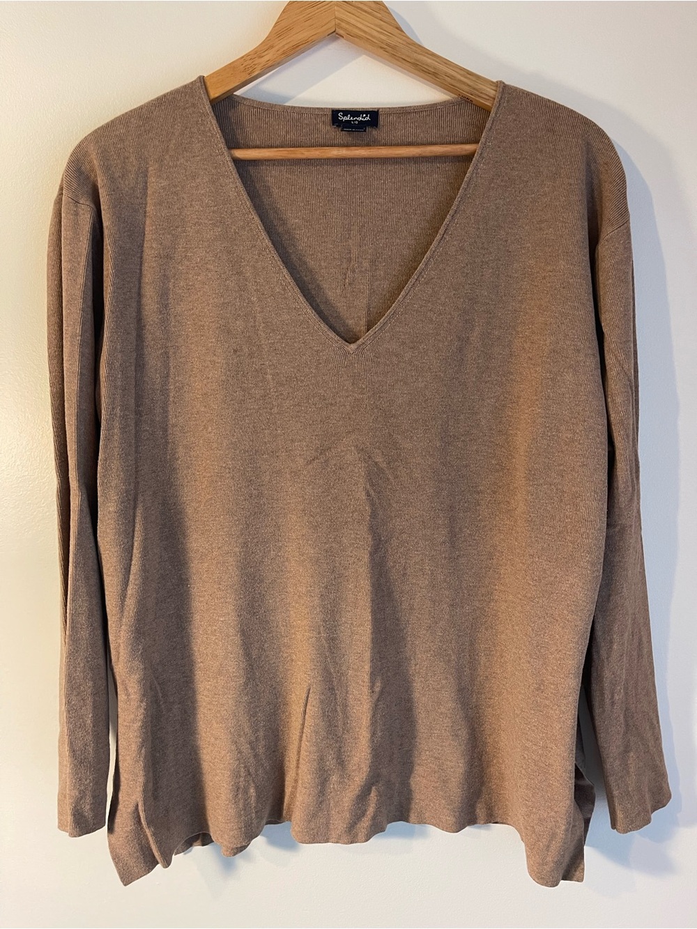 Splendid Tan Beige Fine Knit V-Neck Long Sleeve Sweater Top L